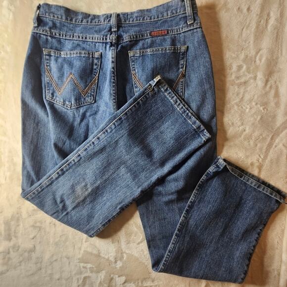 Vintage Y2K Wrangler 9/10 32 Medium Wash Western Jeans Denim Rodeo 90s Cowgirl - Picture 14 of 16